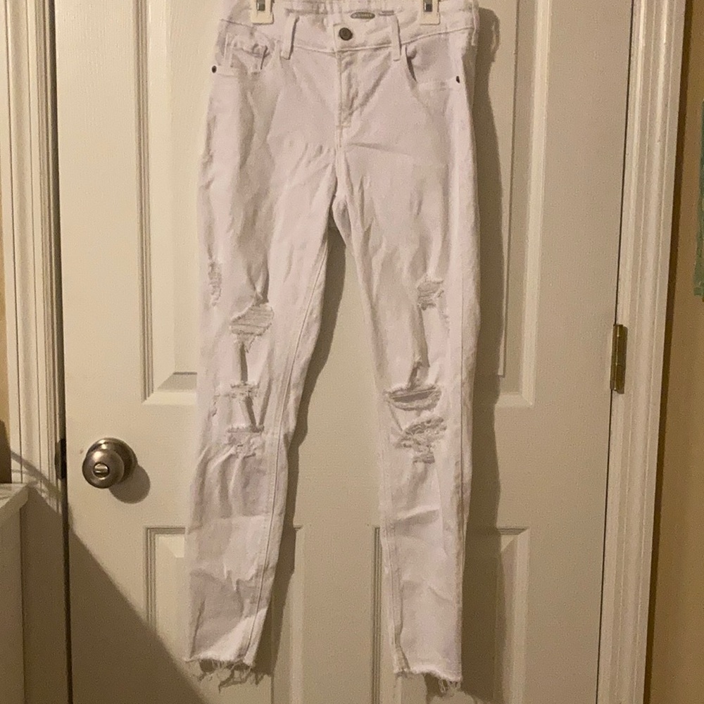 White ripped skinny Old Navy jeans